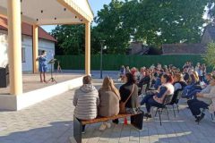 IMG-e307ee5772ebdd5bfa9abce8a945644a-V