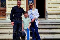 IMG-81416d1716da507dbac2602142624dfc-V